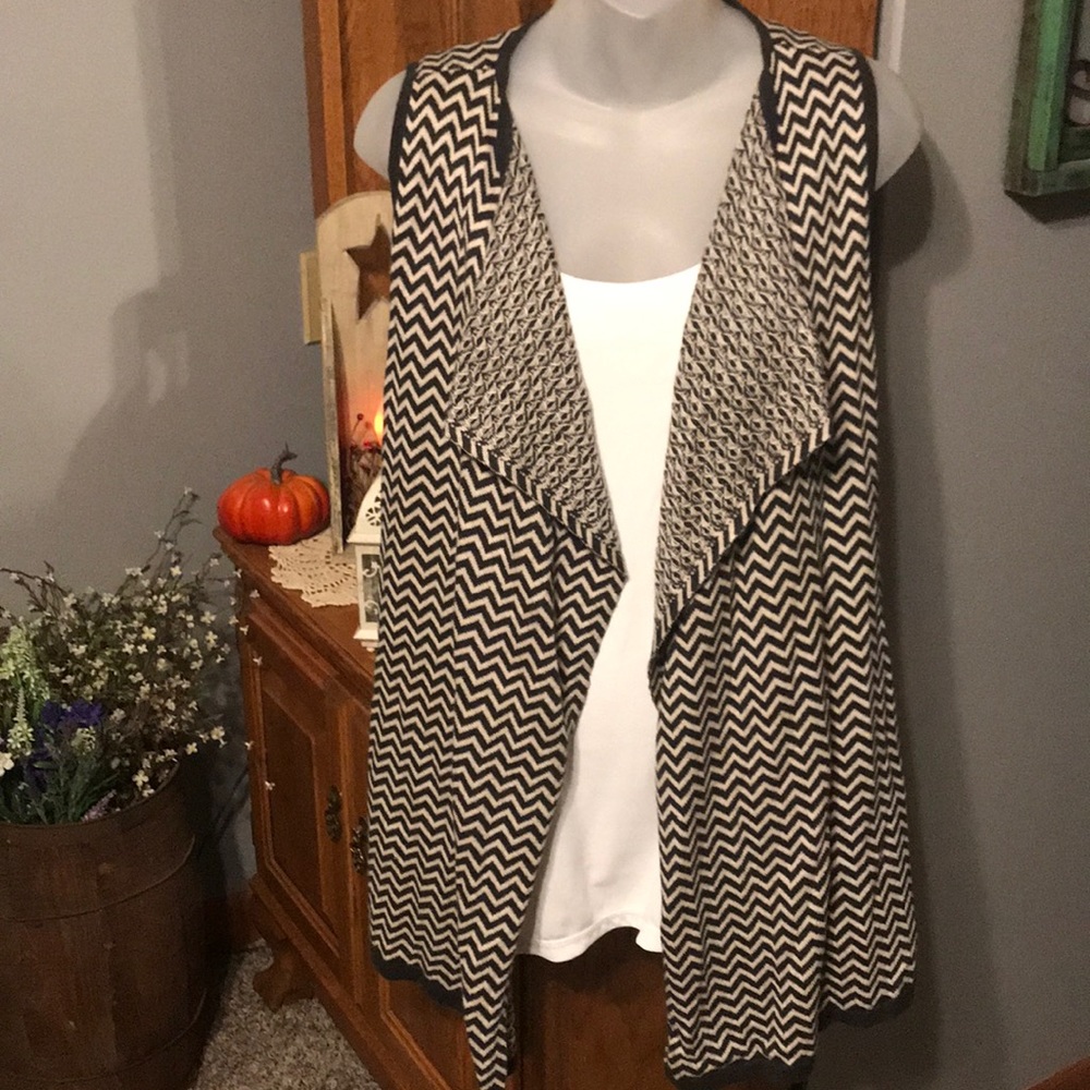 Ann Taylor Sleeveless Cardigan Sweater Sz LP
